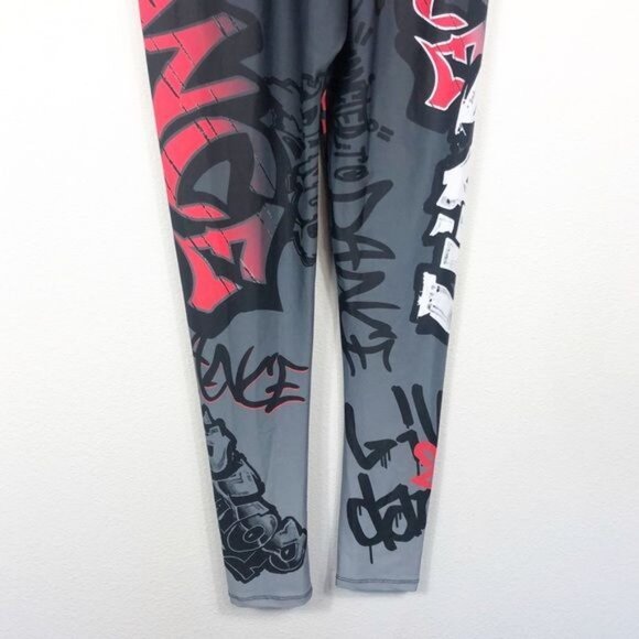 Gia Mia Hip Hop Dance Jogger Graffiti Spray Paint Pant Size Medium NWT - Picture 10 of 13